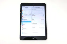 Планшет Apple iPad mini WiFi + 3G