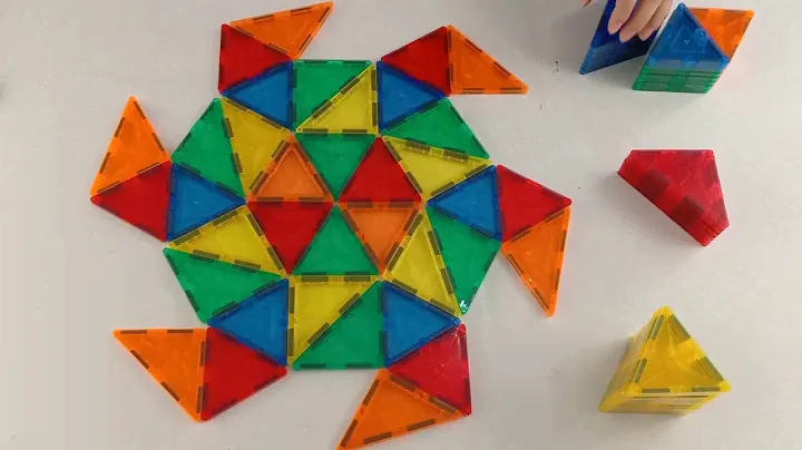 Make a sun/sunflower by magnetic tiles -by Yiwu Gangbo Toys